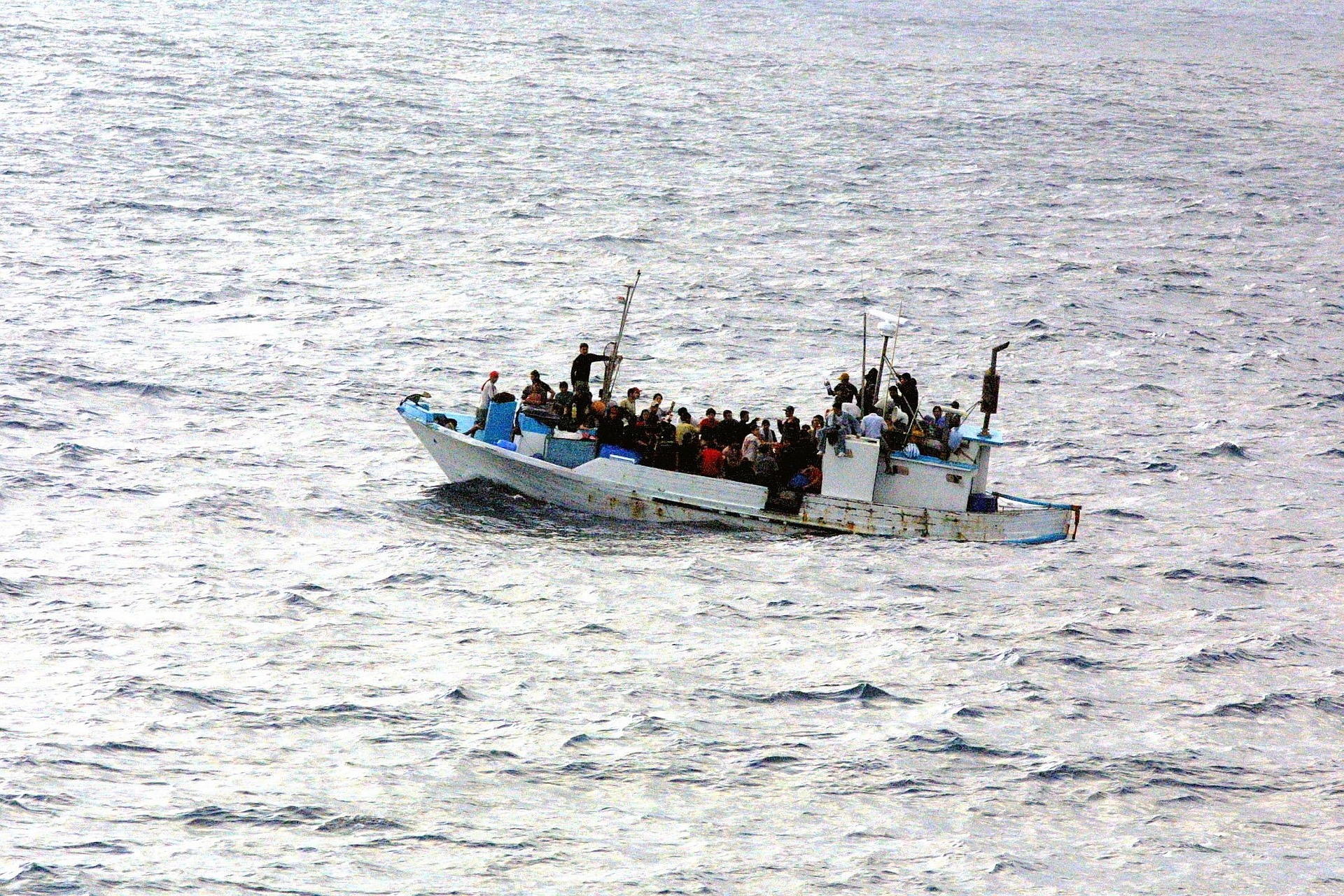 boat laden with asylum seekers