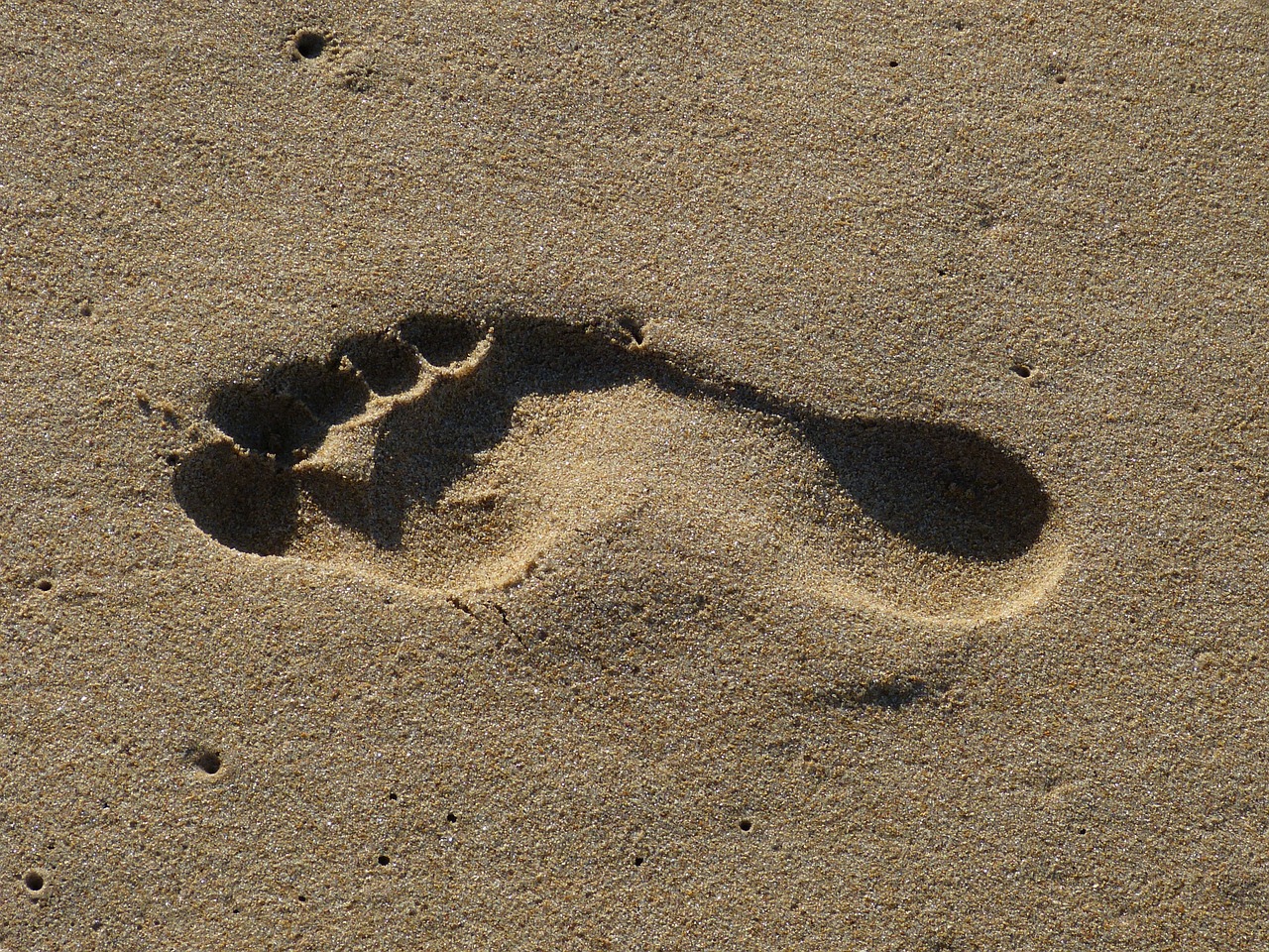 footprint sand